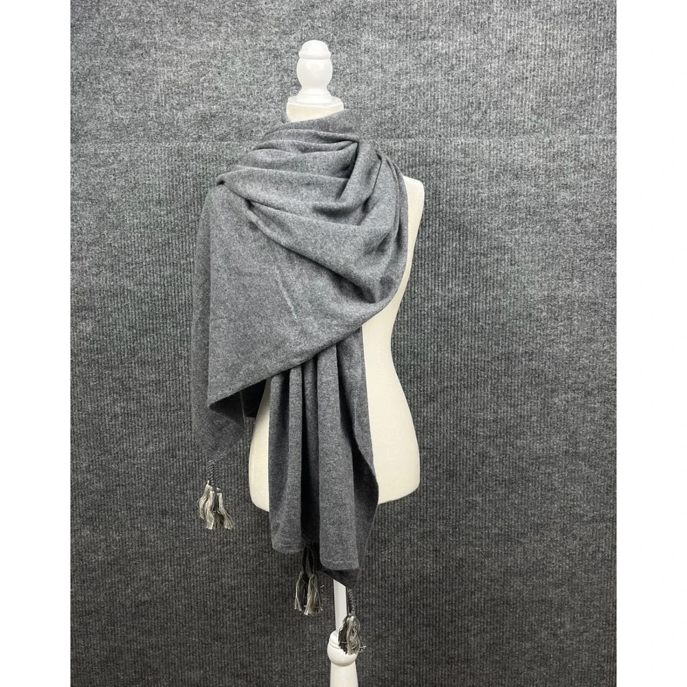 Johnny Was Cashmere Wrap Womens Gray Scarf Tassel Boho Shawl Oversized Cozy